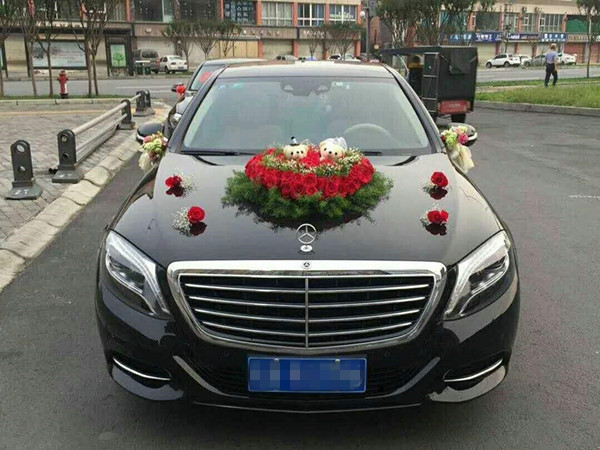 奔驰S级婚车